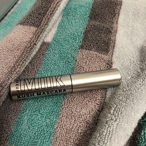 Milk Makeup Kush Mascara mini